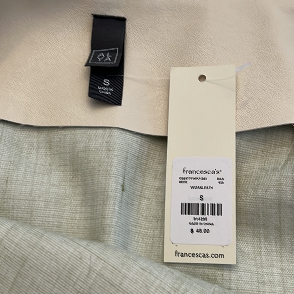 FRANCESCA’S ALYA faux Leather /vegan Leather mini skirt size S NWT side zipper - Picture 6 of 16